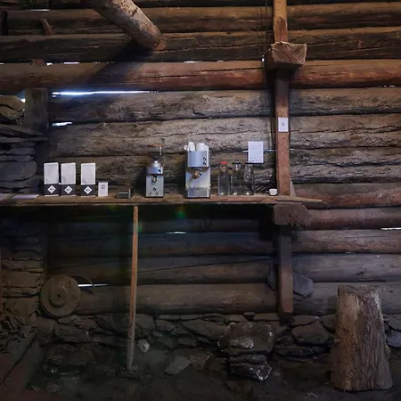 Waterfall House - Retreat, Swim, Bike, Hike And Chalet *