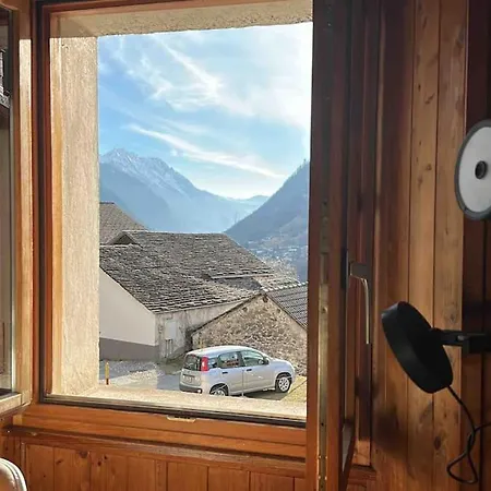 Waterfall House - Retreat, Swim, Bike, Hike And Mesocco