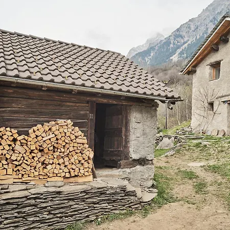 Chalet Waterfall House - Retreat, Swim, Bike, Hike And